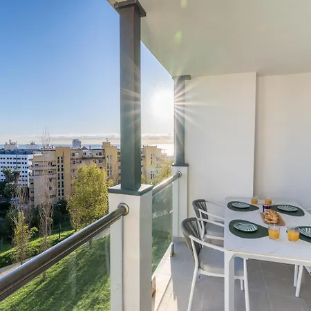 Ar11 Stylish Flat In Perfect Location *